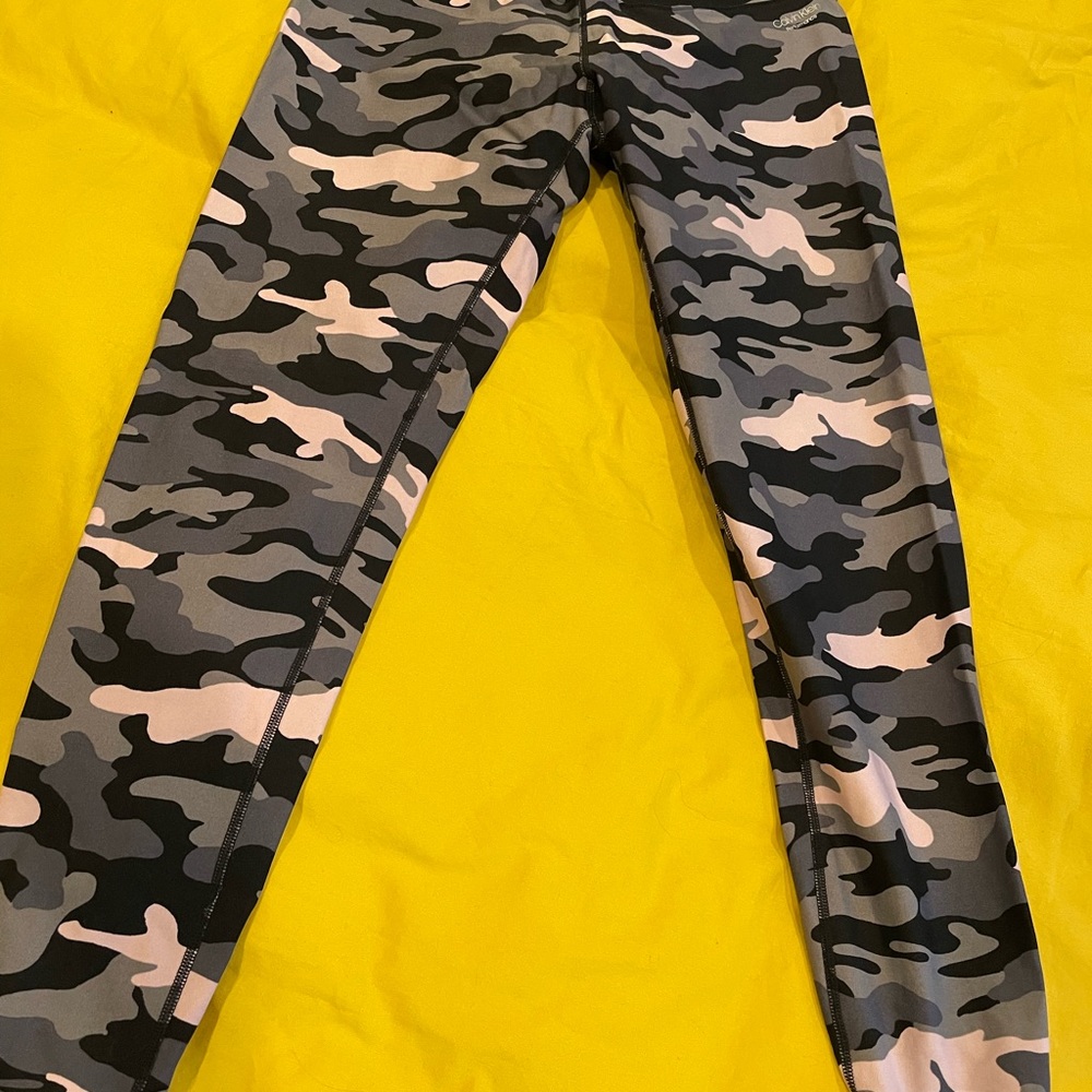 Calvin Klein leggings size M
